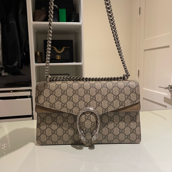 GUCCI Dionysus GG Small Shoulder Bag - Picture 3 of 10